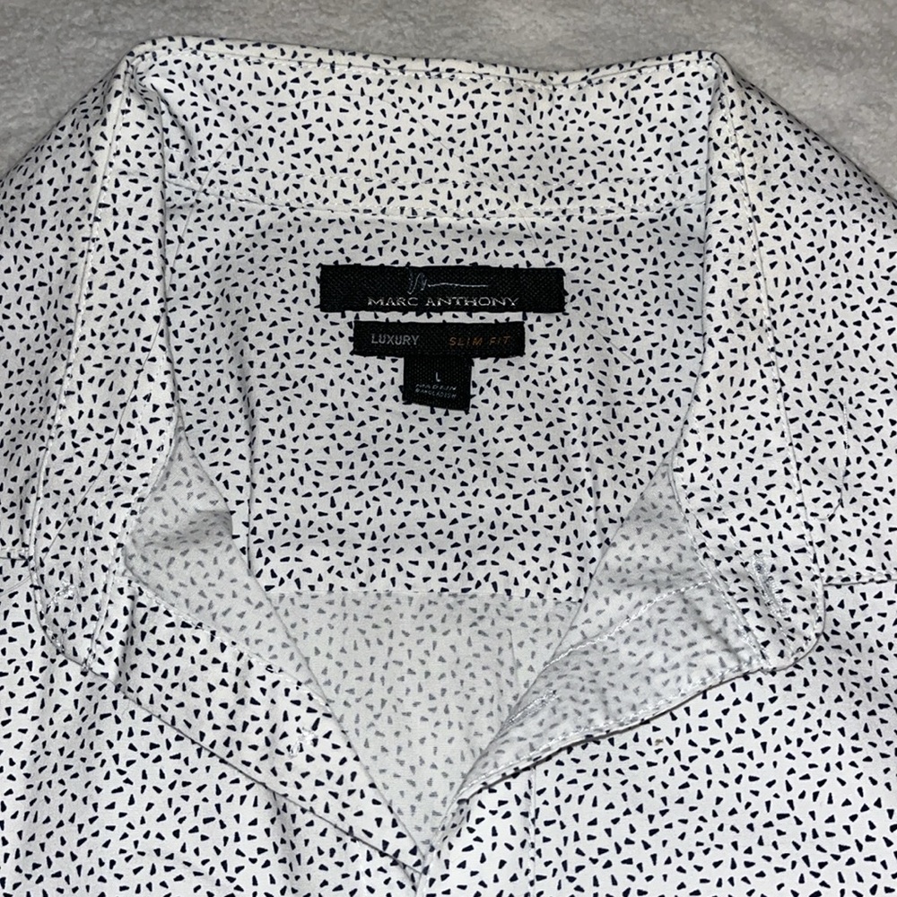 Button Down Short Sleeve Shirt - Picture 2 of 4